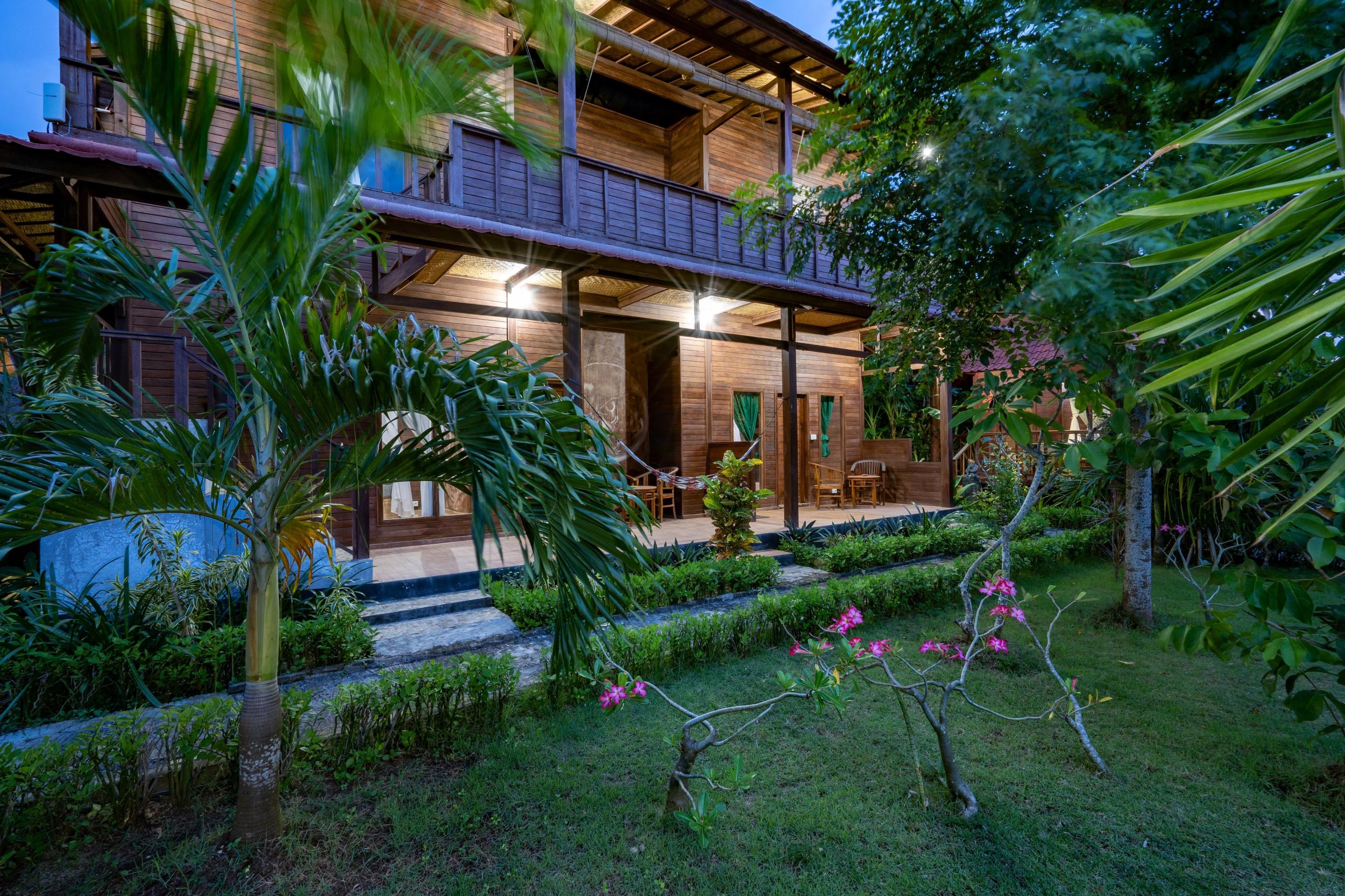 Dream Beach Inn Lembongan Buitenkant foto