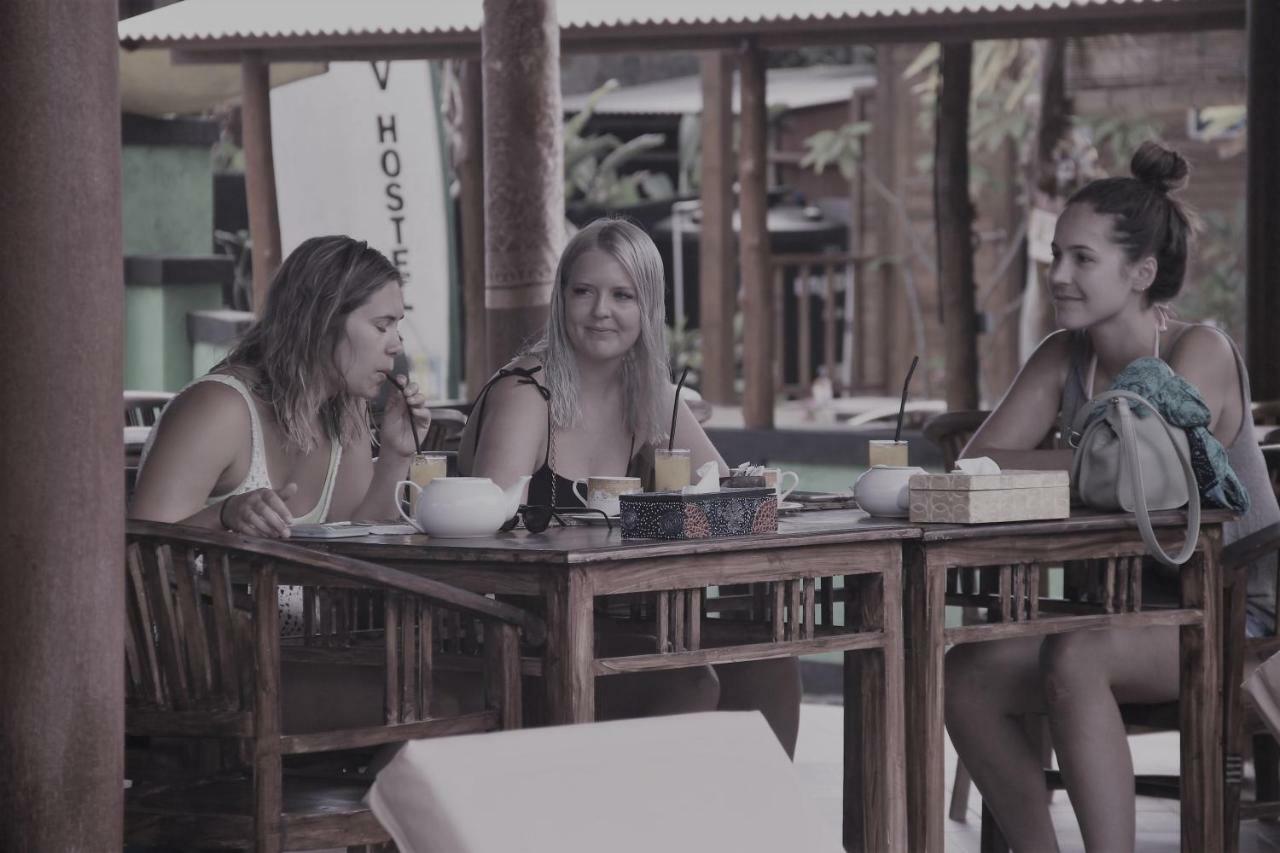 Dream Beach Inn Lembongan Buitenkant foto